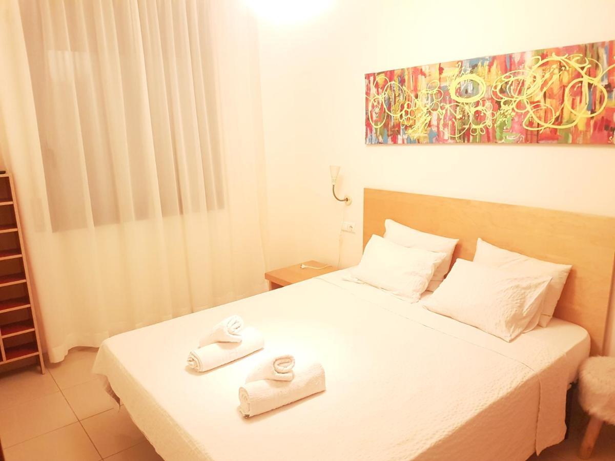 Beautiful Apartment 75M2 With View At The Beach, Pool, Parking Roses Exterior photo